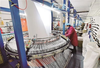 瞄准市场研发环保包装袋，环保设备创新驱动产业升级